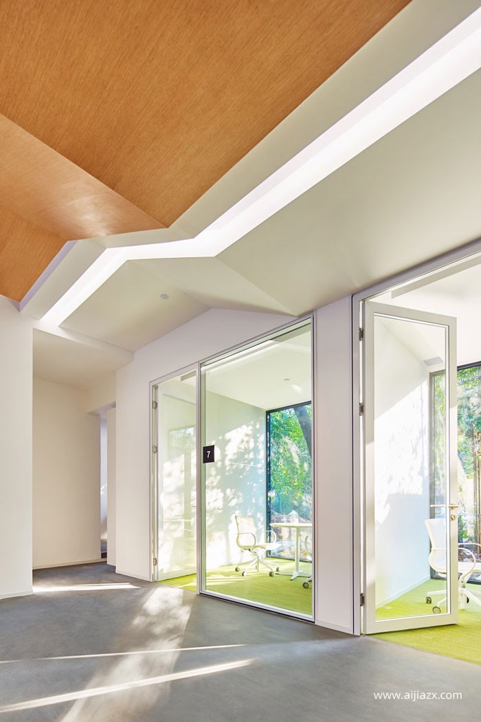 1600平方廠房辦公樓裝修設(shè)計(jì)效果圖