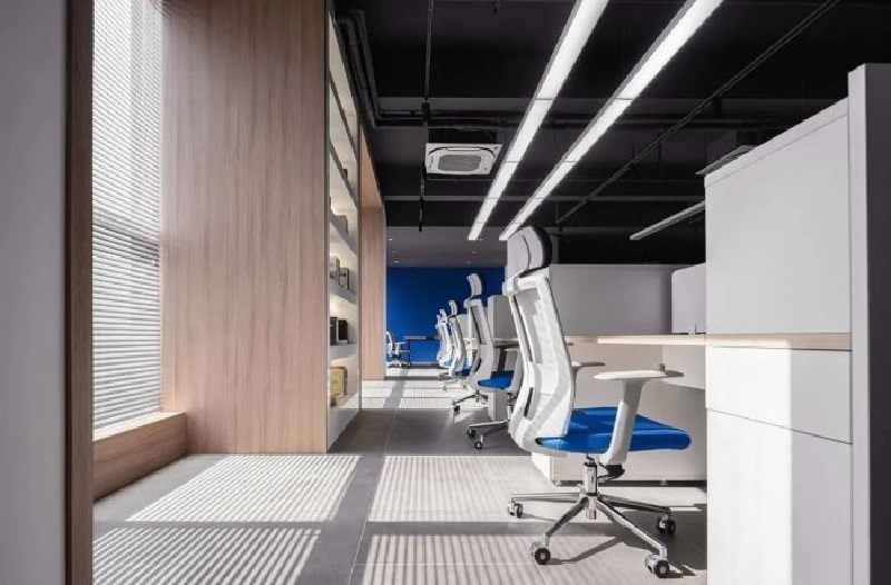 400平米外貿(mào)公司辦公室設計圖